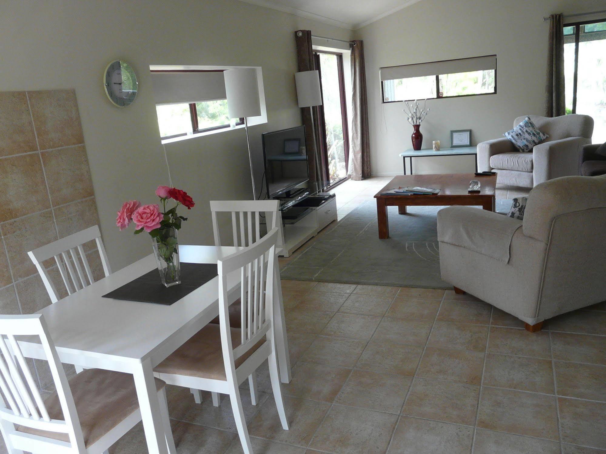Granite Gardens Cottages&Lake Retreat Stanthorpe Exterior foto